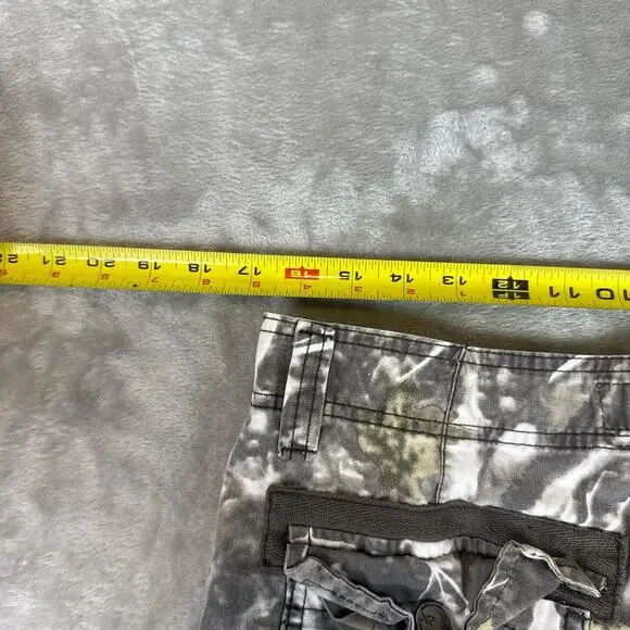 XRAY Jeans Mens Cargo Long Shorts Size 32 Green Camouflage Outdoor - Picture 5 of 7